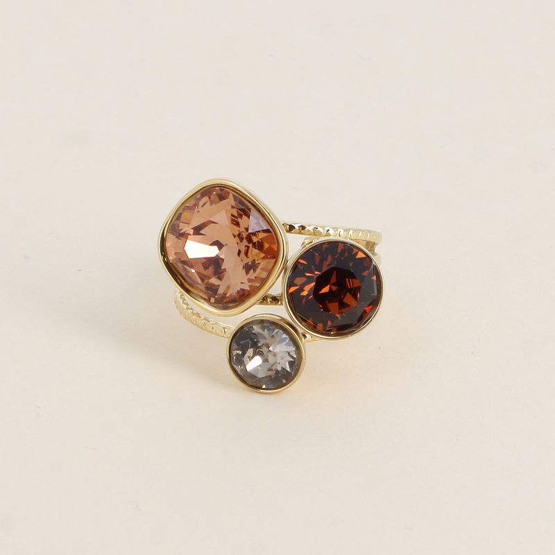 Beate ring brun